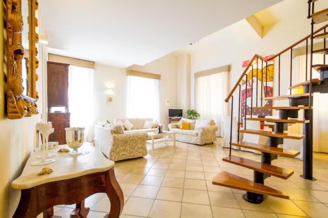 Appartamento Borgo Apostoli Florence Exterior photo